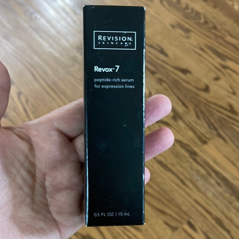 Revox-7 Serum - Black